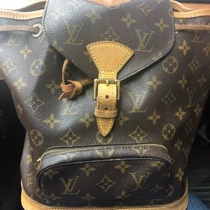 Authentic Louis Vuitton Back Pack Montsouris MM
